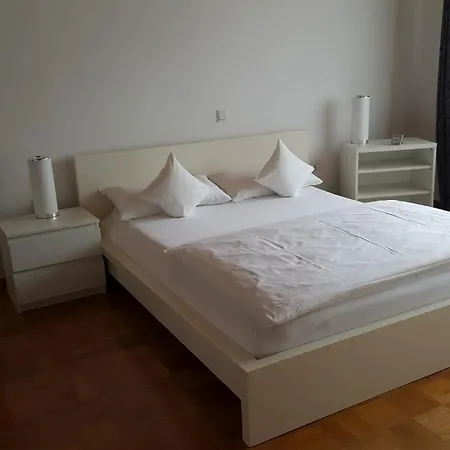 דירה Am Finkenweg